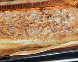 Foto del paso 10 de la receta Coca de chicharrones y crema en hojaldre