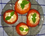 Foto del paso 3 de la receta: Tomate relleno con sardina y queso