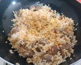 Foto langkah ke 5 dari resep Nasi Goreng Mentega.