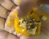 A picture of step 3 of Walnut mango chocolate.