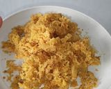 Foto langkah ke 3 dari resep Kremesan Tepung Sagu Tanpa Telur Tanpa Santan.