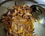 A picture of step 3 of Onion Rice.
