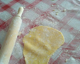 Foto del paso 3 de la receta: Orejas de carnaval sin gluten