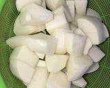 Hình bước làm 2 của món Thịt kho củ cải