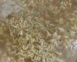 A picture of step 4 of Noodles with mutton stock.