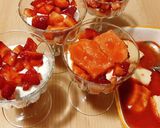 A picture of step 6 of Strawberry Tiramisu Cups.