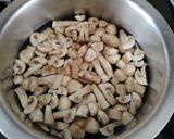 A picture of step 1 of Mushroom potato biryani.