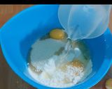 Foto langkah ke 2 dari resep BOLU KUKUS MEKAR 3 rasa (dengan Sprite).