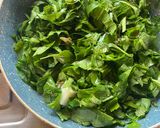 A picture of step 3 of Sarson da Saag & Makki ki Roti.