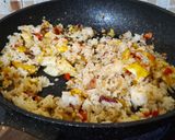 Foto langkah ke 3 dari resep Nasi Goreng Bakso Pedes Sat Set.