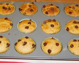 A picture of step 5 of Cranberry Muffin.
