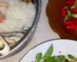 Foto langkah ke 5 dari resep Nasi Bakar Tongkol Kemangi.
