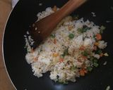 Foto langkah ke 4 dari resep Butter Rice.