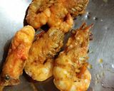 চিংড়ি মাছের তেলে ঝালে(chingri macher tele jhale recipe in bengali) রেসিপির ধাপ 2 ছবি