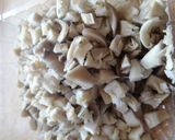 Foto del paso 2 de la receta Hojaldre de setas y espinacas
