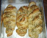 Foto langkah ke 5 dari resep Bread sausage mayo.