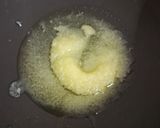 A picture of step 1 of Makhana Dry Fruit Chiwda.
