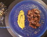 Foto del paso 11 de la receta: Rabo de ternera al vino tinto con puré de patatas al curry
