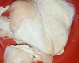 Foto langkah ke 1 dari resep Nasi Daun Jeruk Ayam Suwir Khas Bali (Ayam Pelalah).