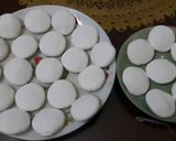 Hình bước làm 5 của món Bánh ngào mật mía!