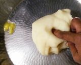 A picture of step 6 of रव्याचे उकडीचे मोदक.