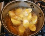 Foto del paso 3 de la receta: Canasticas de plátano rellena de masa de jaiba.🦀