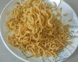 Foto langkah ke 4 dari resep Mie instan homemade.