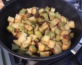 Une image de l'étape 9 de Carri de gourde aux tomates et épices.