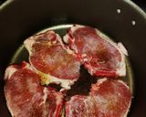 Foto del paso 3 de la receta: Costeleta de cerdo con arroz