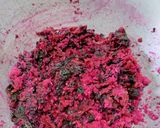 A picture of step 2 of Red Amaranth Dry Curry.
