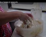 Foto del paso 1 de la receta: Torrejas o buñuelos Venezolanos