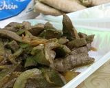 صورة لخطوة 3 من وصفة كبدة ع الصاج سهله ولذيذه😋