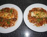 Foto del paso 5 de la receta: Zapallitos italianos rellenos con salsa boloñesa