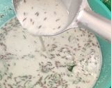 A picture of step 4 of Rava Dosa.
