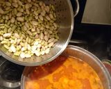 A picture of step 4 of Tuscan Bean Soup.
