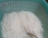 Foto langkah ke 3 dari resep Bihun goreng singapura warna warni.