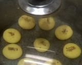 A picture of step 4 of Diet biscuits with mustard oil.