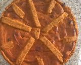 Foto del passaggio 4 della ricetta Crostata integrale con la ricotta e uvetta