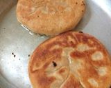 A picture of step 8 of Wheat flour aloo kachori.