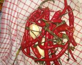 Foto langkah ke 1 dari resep Tips menyimpan cabe tanpa tisu bisa tahan lama dan hemat.