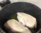 Foto del paso 1 de la receta Pechuga de pollo en salsa de cebolla