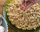A picture of step 1 of Cow Feet with Chickpeas and Wheat.