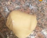 Foto del paso 2 de la receta: Galletas de mantequilla con lacasitos