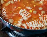 A picture of step 5 of Soupy macaroni and maggi masala.