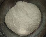Foto langkah ke 1 dari resep Orange Peel Choco Sourdough Bread (Open Bake Method).