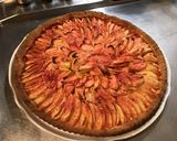 Une image de l'étape 8 de Maxi tarte pommes pralines roses (pâte brisée épeautre lait pralines roses).