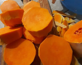 Foto del paso 2 de la receta: Locro de maíz blanco y porotos