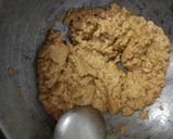 A picture of step 4 of Danedar Sukhadi (Gur Papdi).