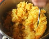 Sült véres, májas hurka és kolbász, tört burgonyával🥘 recept fázis 6 fotója