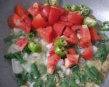 લીલી ડુંગળી અને બટેટાનું શાક(Lili dungli-bataka nu shak recipe in Gujarati) રેસીપી સ્ટેપ3ફોટો